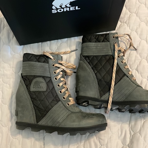 Sorel Lexi Wedge - Picture 2 of 6
